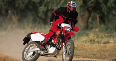 Foto dell'anteprima mondiale dell'XR 650R nel 1999