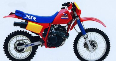 XR 250R my '85 ver. USA