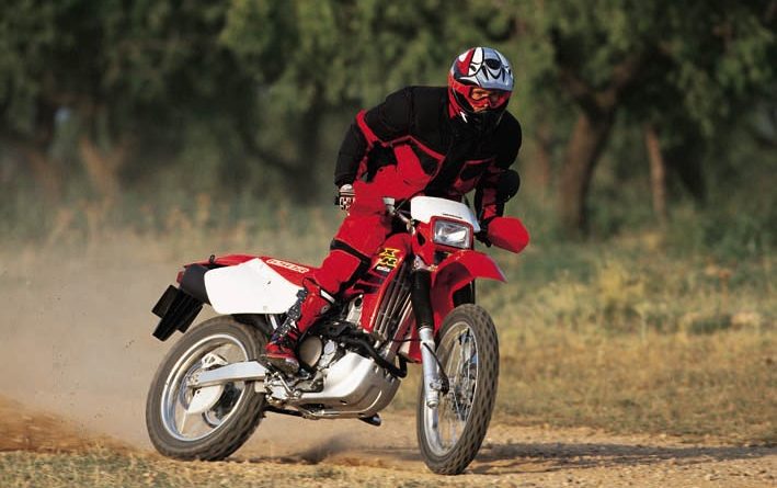 Foto dell'anteprima mondiale dell'XR 650R nel 1999